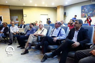 نشست رسانه ای و آیین رونمایی از جشنواره هنرهای نمایشی چرخ و فلک
رضا معطریان