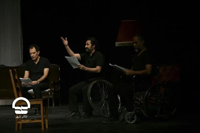 پروژه «دی روز» - جلسه نمایشنامه خوانی «افرا»
عکس: کاوه کرمی