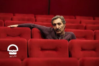 جلال تهرانی نویسنده و کارگردان دو دقلک و نصفی:

بحران هویت هم در جامعه و هم در تئاتر پیچیده‌تر از این حرف‌هاست