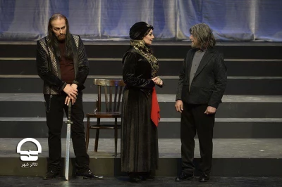 الهام پاوه نژاد بازیگر نمایش «شاه لیر»:

حضور در یک ماراتن چهار ساعته را تجربه می کنم