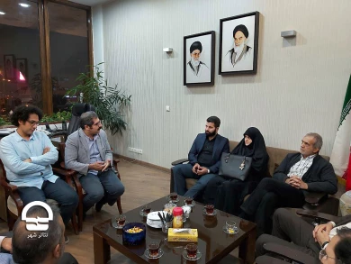 حضور نایب رییس مجلس شورای اسلامی در تئاتر شهر
