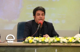 پیام دبیر سی و هشتمین جشنواره‌ بین‌المللی تئاتر فجر

بر آنیم تا چند صدایی را ارج نهیم