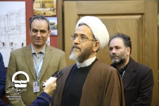 حجت الاسلام و المسلمین احمد مازنی در حاشیه تماشای نمایش «برگشتن»:

کمیسیون فرهنگی مجلس بر افزایش بودجه تئاتر تاکید دارد