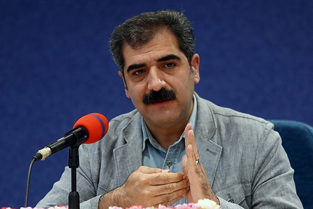 در گفتگو با سعید اسدی مطرح شد:
تدابیر ویژه برای رعایت اصول بهداشتی در مجموعه تئاتر شهر اعمال می شود - روایتی از روند تغییر جدول برنامه تالارهای نمایشی