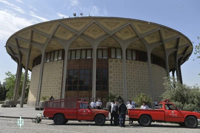 گزارش تصویری ایران تئاتر از ضد عفونی تئاتر شهر

با تلاش سازمان آتش نشانی تهران ضد عفونی تئاتر شهر انجام شد.
