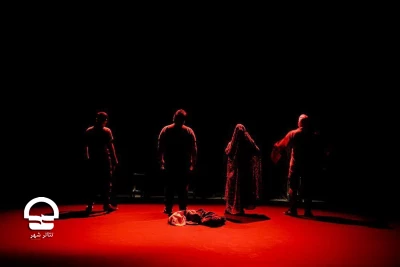 نمایش «جوادیه (بیست متری) - کارگردان : رضا بهرامی 
تالار قشقایی 
عکس: رضا معطریان