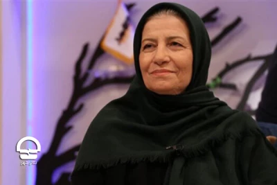 احترام برومند:

حریم برای تئاتر شهر ضروری است