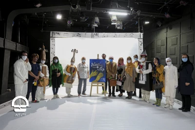 «جنگ و صلح» با حضور بزرگان روی صحنه رفت؛

نکوداشتی که در تالار چهارسو برگزار شد
 چند آرزوی مهم در روزهای کرونایی