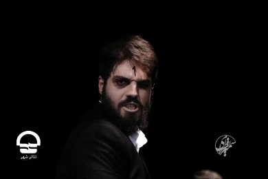 نمایش «تن ها» - تالار سایه تئاتر شهر 
عکس : سمیرا نظری