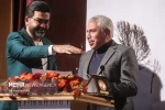 دو نمایش به صحنه رفته در تئاتر شهر آثار برگزیده منتقدان تئاتر شدند
اهدای تقدیرنامه عالی یونسکو به علی نصیریان 3