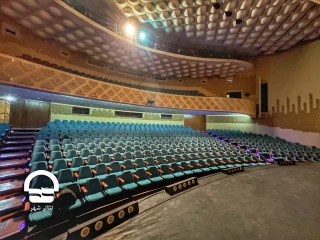 بر اساس تصمیم وزارت فرهنگ و ارشاد اسلامی؛

ظرفیت پذیرش تماشاگران تئاتر در اسفند ماه ۵۰ درصدی شد