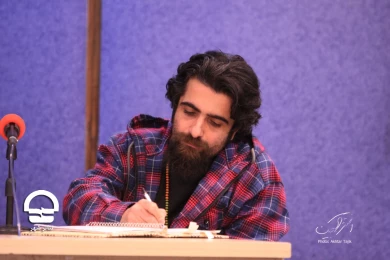 جلسه نقد و بررسی نمایش «خانه سیاه است»