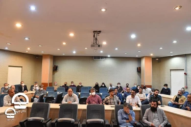 جلسه مدیر کل هنرهای نمایشی با کارکنان مجموعه تئاتر شهر 
عکس: کاوه کرمی