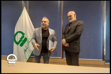 مراسم تکریم معاون اجرایی و مدیر هماهنگی تئاتر شهر 
عکس: حسن کریمخان زند