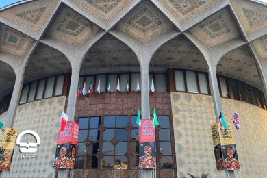 تلاش کارکنان برای آماده سازی تئاتر شهر برای میزبانی از آثار نمایشی جشنواره تئاتر فجر - 1 
عکس ها از پرویز گوهری راد ( روابط عمومی مجموعه تئاتر شهر )
