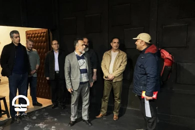 بازدید مدیرکل هنرهای نمایشی و مدیرعامل انجمن هنرهای نمایشی از تئاتر شهر در آستانه برگزاری جشنواره تئاتر فجر 
عکس: پرویز گوهری راد ( روابط عمومی مجموعه تئاتر شهر )