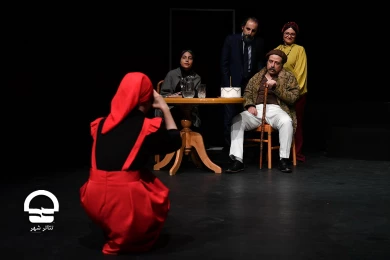 "فراموشان" - تالار چهارسو 
عکس : رضا معطریان