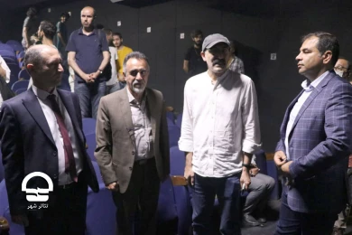 حاشیه های نوزدهمین جشنواره بین المللی تئاتر عروسکی تهران - مبارک 
عکس: پرویز گوهری