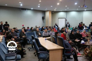 مدیر کل بهزیستی همزمان با روز جهانی عصای سفید، با حضور در مجموعه تئاتر شهر گفت:

از گروه‌های تئاتری نابینا حمایت می‌کنیم