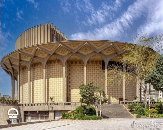 نزدیک به شش هزار تماشاگر به تماشای اجراهای سالن‌های دولتی نشست